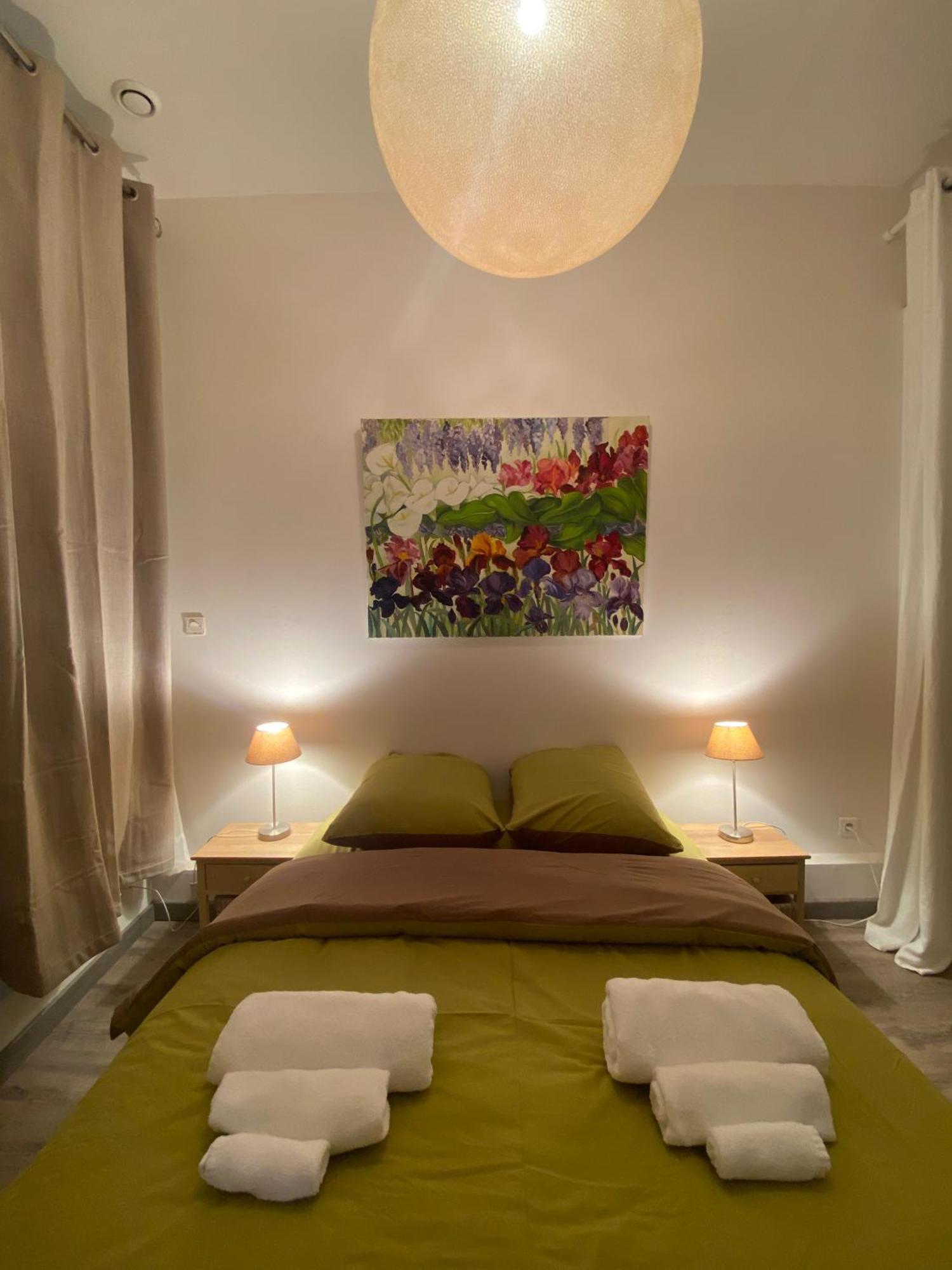 Etablissement 3 Etoiles Avec Ascenseur, 3 Appartements Lumineux Vue Port Avec Balcon, 200M De La Mer, Wifi Fibre, Tous Service Inclus Dieppe Exterior photo