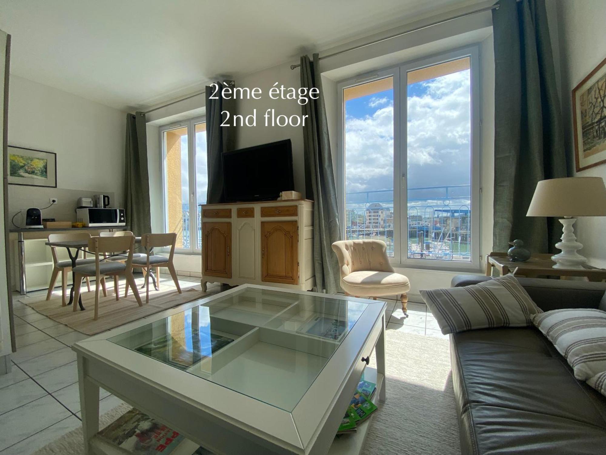 Etablissement 3 Etoiles Avec Ascenseur, 3 Appartements Lumineux Vue Port Avec Balcon, 200M De La Mer, Wifi Fibre, Tous Service Inclus Dieppe Exterior photo