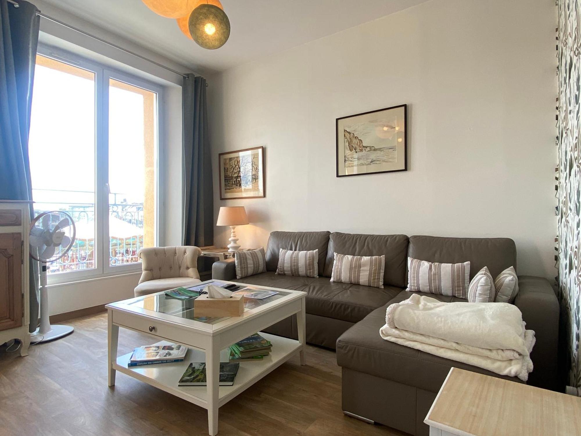 Etablissement 3 Etoiles Avec Ascenseur, 3 Appartements Lumineux Vue Port Avec Balcon, 200M De La Mer, Wifi Fibre, Tous Service Inclus Dieppe Exterior photo