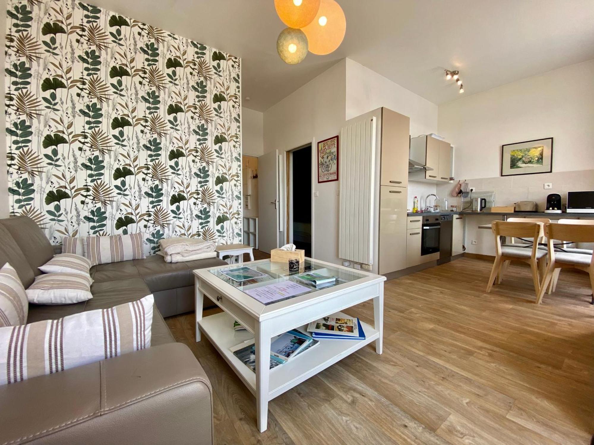 Etablissement 3 Etoiles Avec Ascenseur, 3 Appartements Lumineux Vue Port Avec Balcon, 200M De La Mer, Wifi Fibre, Tous Service Inclus Dieppe Exterior photo